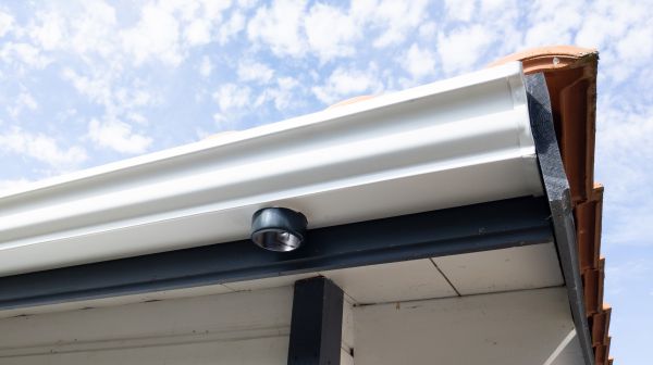 Seamless Gutters Installation in Hartwell