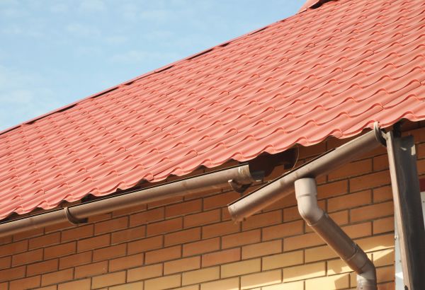 Loose Gutter Repair in Hartwell